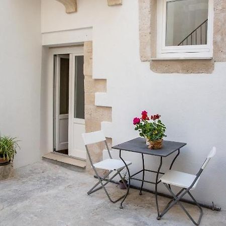 Judaica D'Ortigia Villa Сиракуза Екстериор снимка