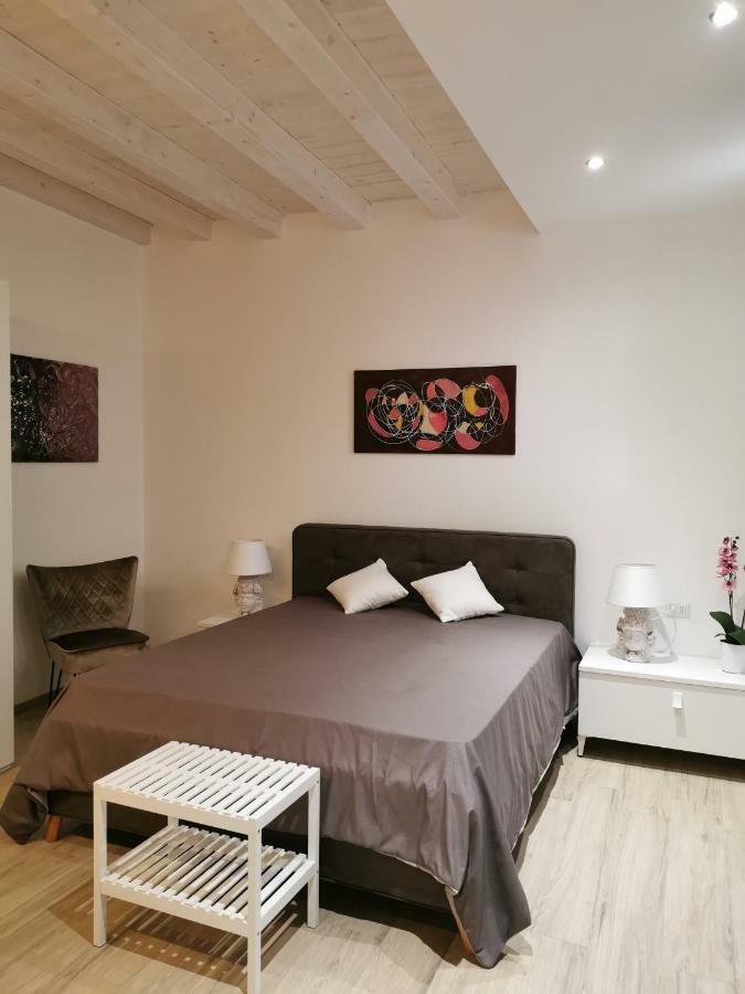 Judaica D'Ortigia Villa Сиракуза Екстериор снимка